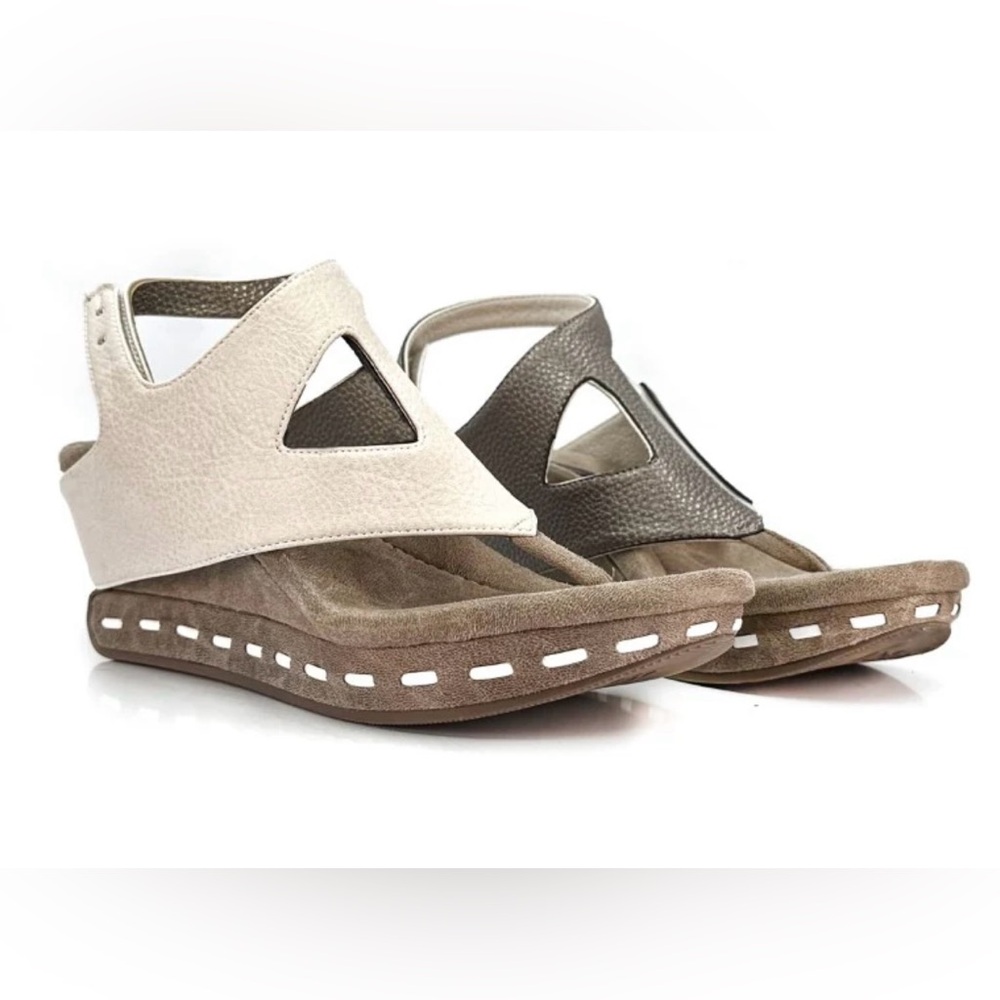 NWOT Modzori Venitia 2 Reversible Wedge Sandal, Off White/Pewter, Size 9, Travel
